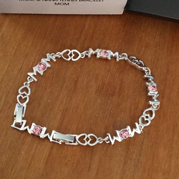 AVON MOM tennis bracelet new in box - Picture 2 of 4